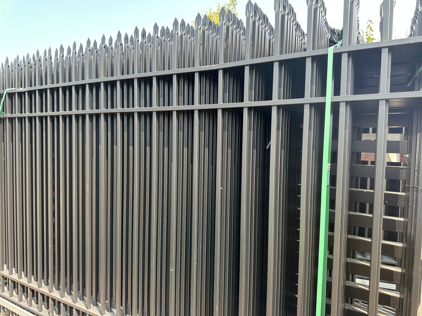 PremierGuard™ Pressed Spear Fence